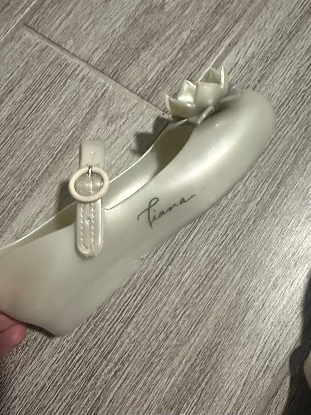 Mini Melissa Tiana Cream Mary Jane Jelly Shoes with Flower Accent size 11